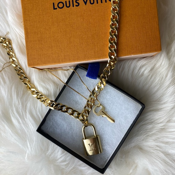 Louis Vuitton Lock & Key Necklace Bundle - Picture 6 of 8
